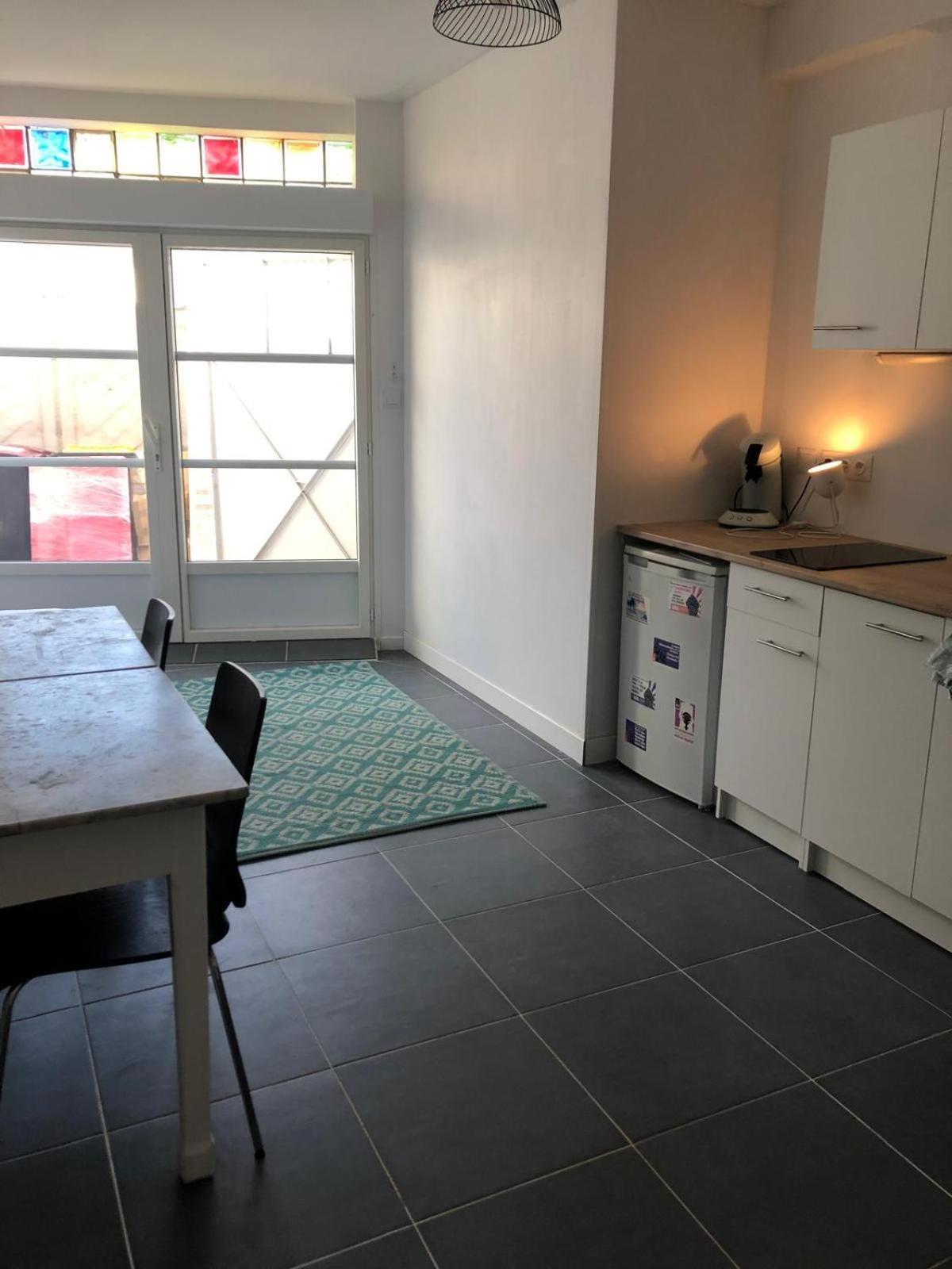 2 Pieces Proche Du Metro Apartment *