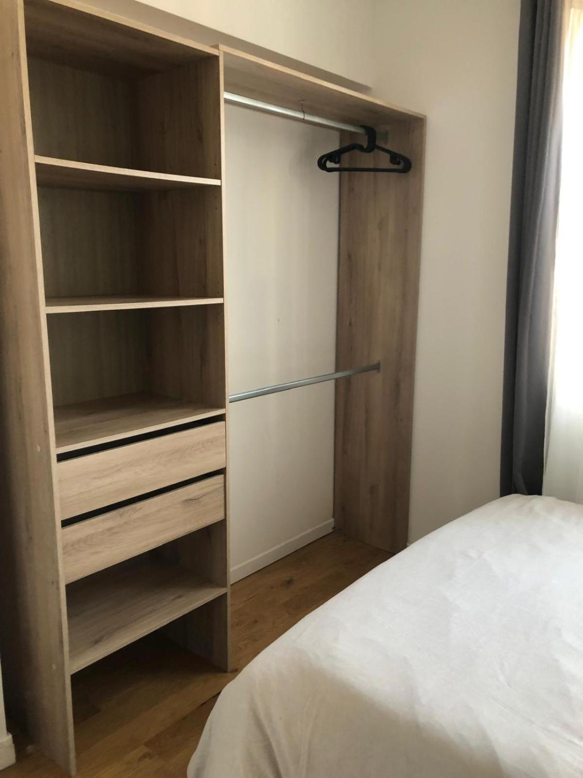 2 Pieces Proche Du Metro Apartment Romainville